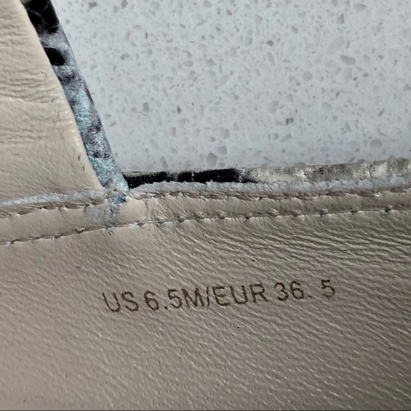 VINCE Saxon-2 snake print sneakers size 6.5M - Picture 5 of 10